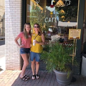 Meet your Posher, Sidney